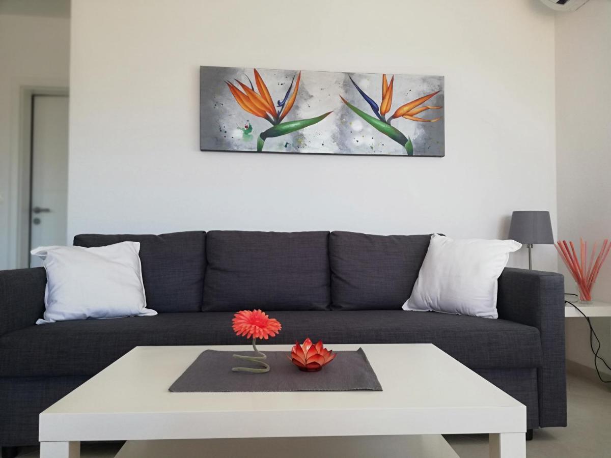 Apartments Oleander Lovrecica-Residence With Pool Exterior photo